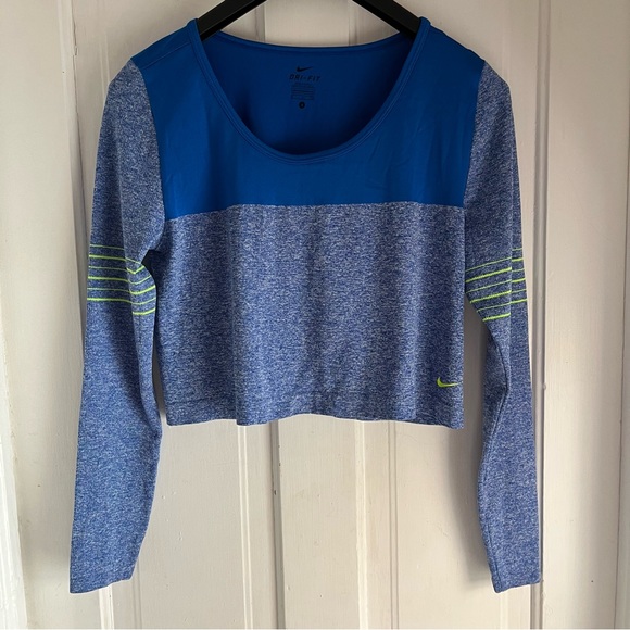 nike seamless long sleeve